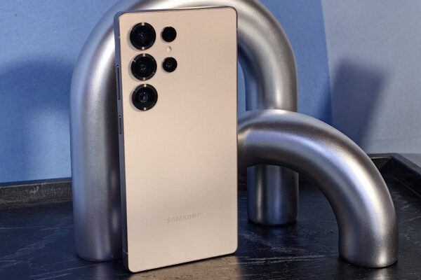 Samsung is speeding up Galaxy S25 production amid tariff fears